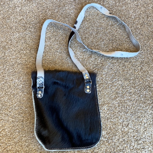 Cowhide leather with fur purse handbag - Picture 2 of 12